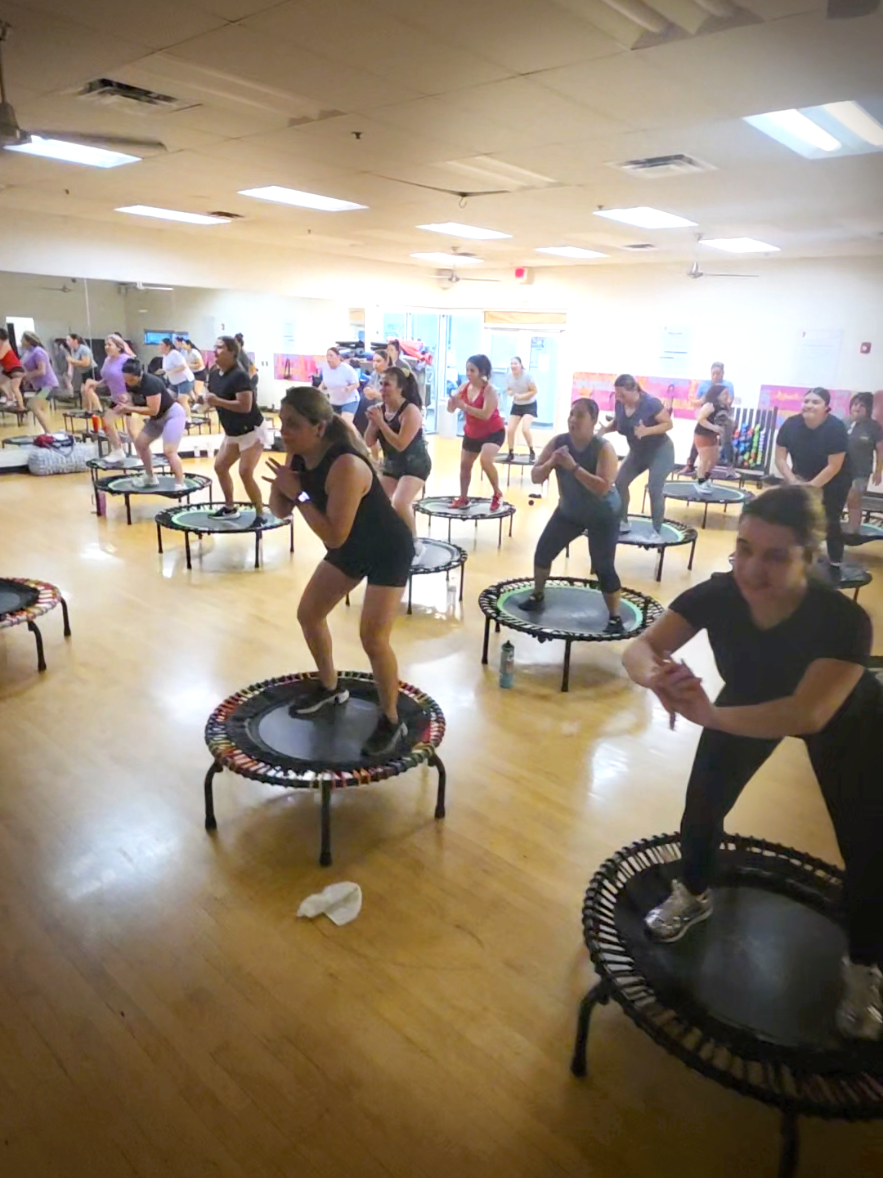 @Ari Alvarado jumping studio