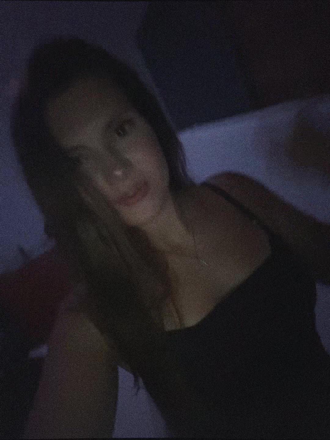 @anni