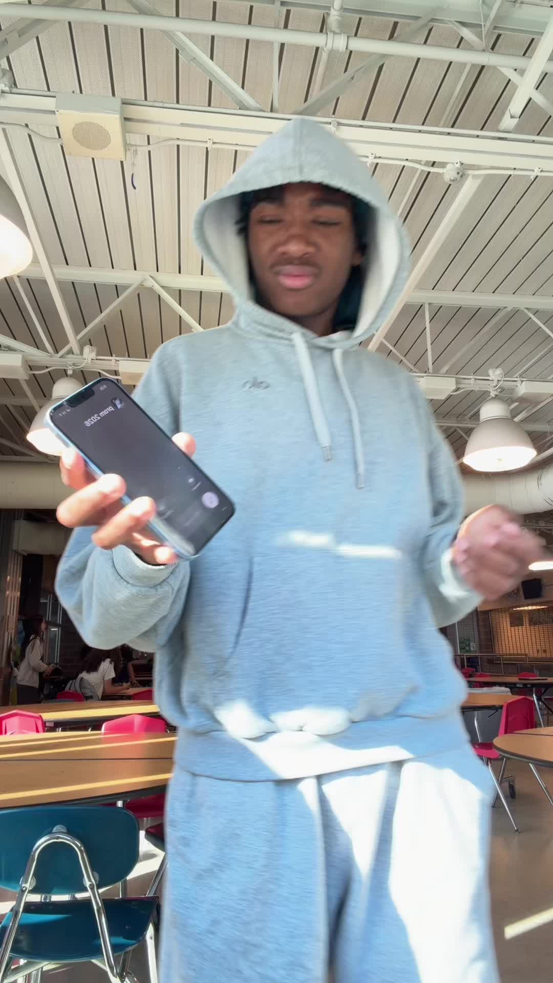 @®️G