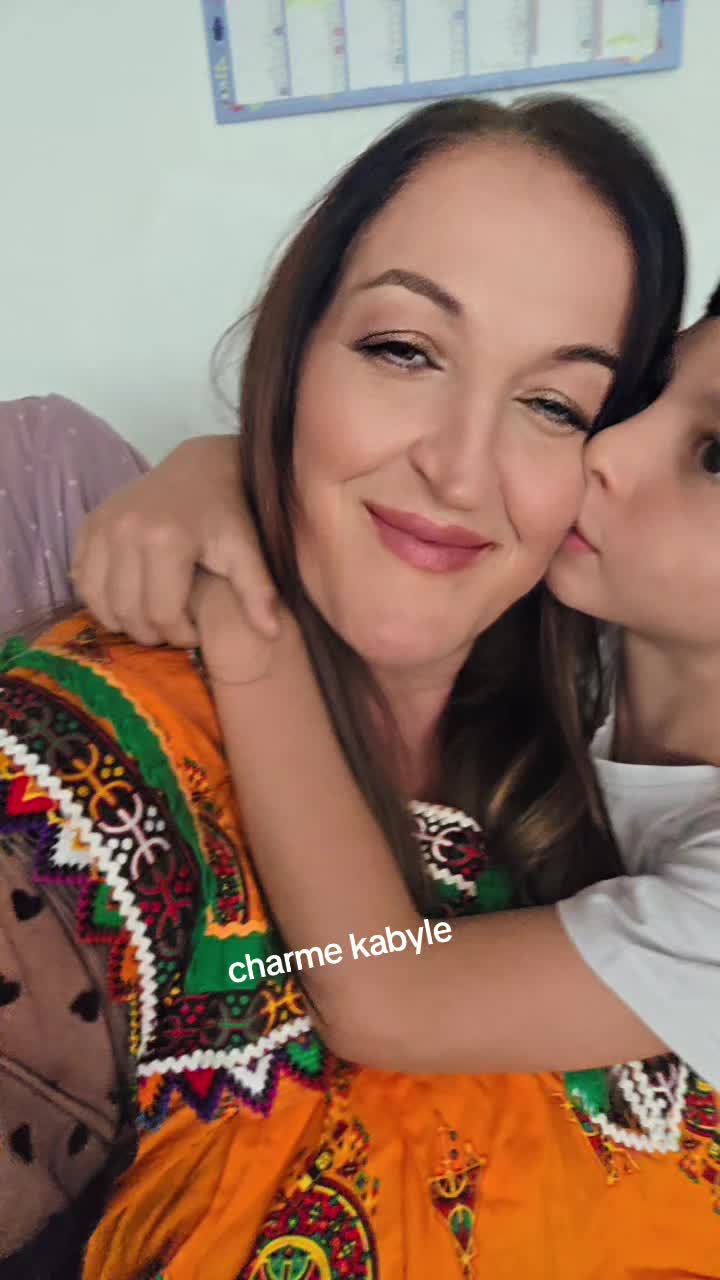 @@CHARME KABYLE NANCY TAZMALT