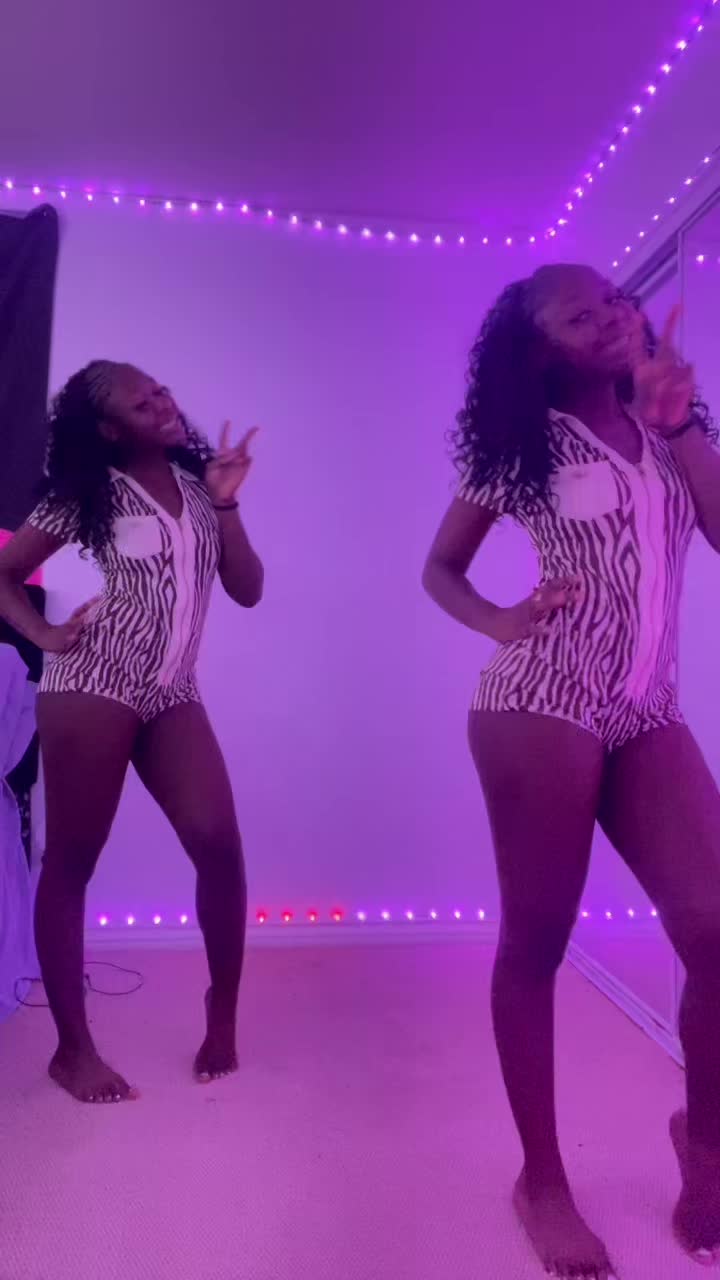 @_jsttaweirdoo_