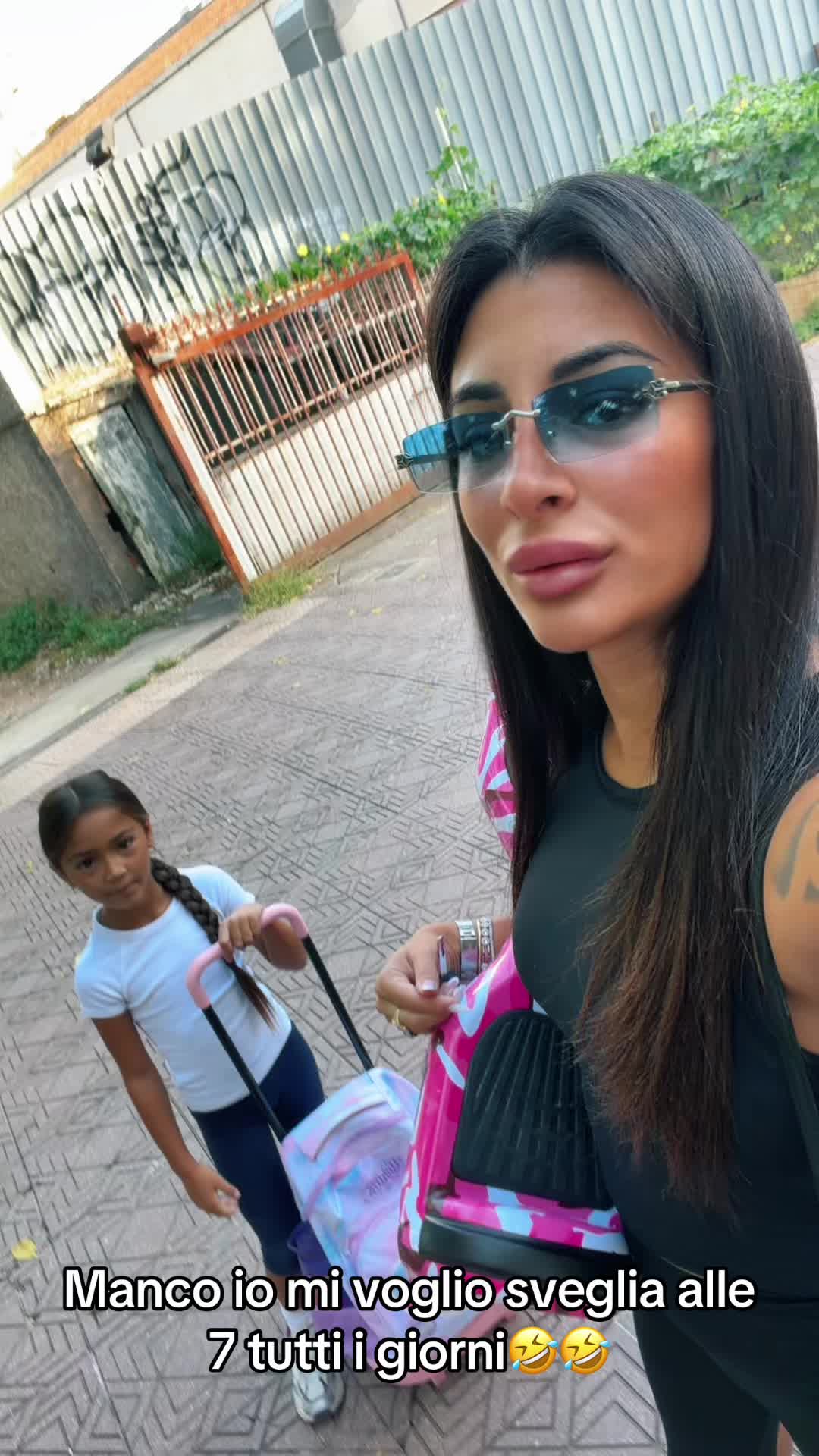 @Sarashakira