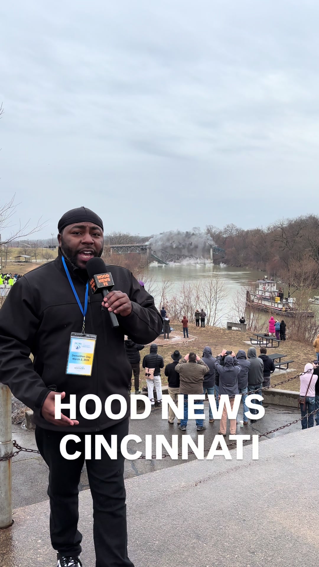 @Hood News