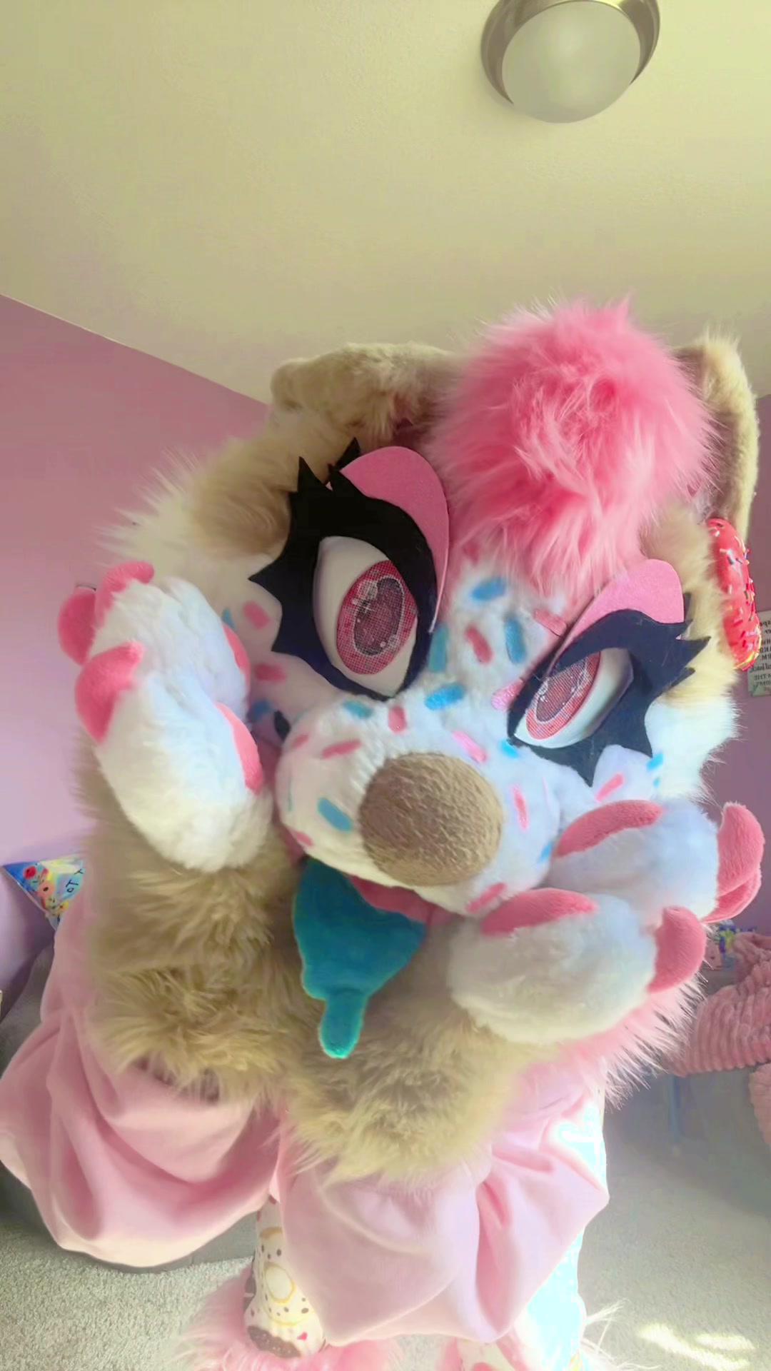 @Lottie The Dunkin Doggo