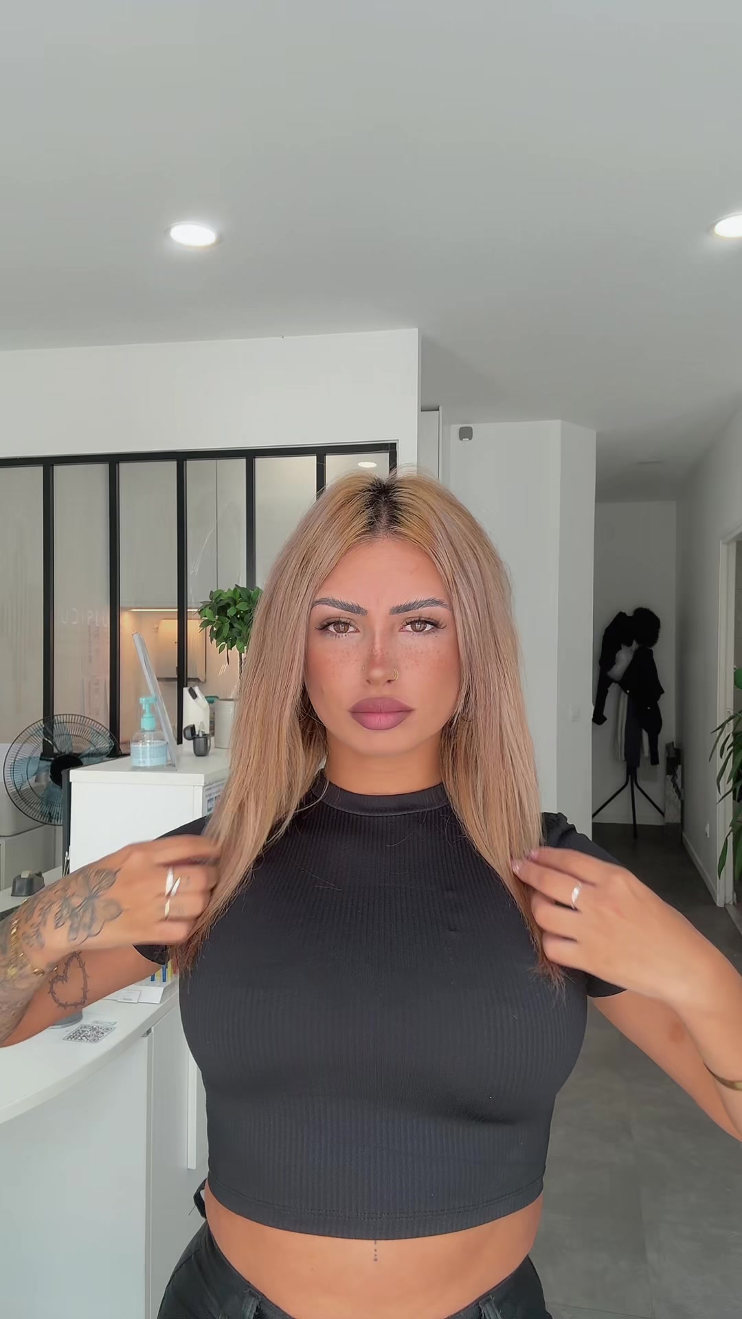 @Anth&eacute;a