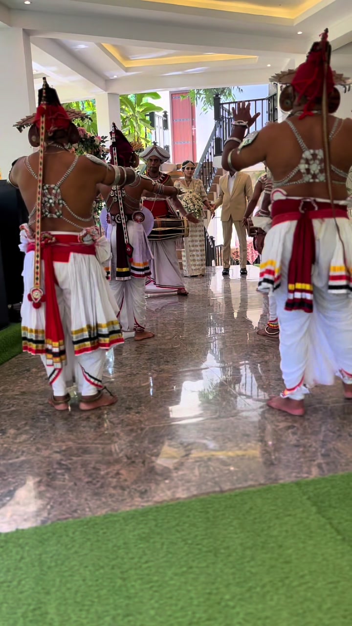 @Lakshitha Bandara