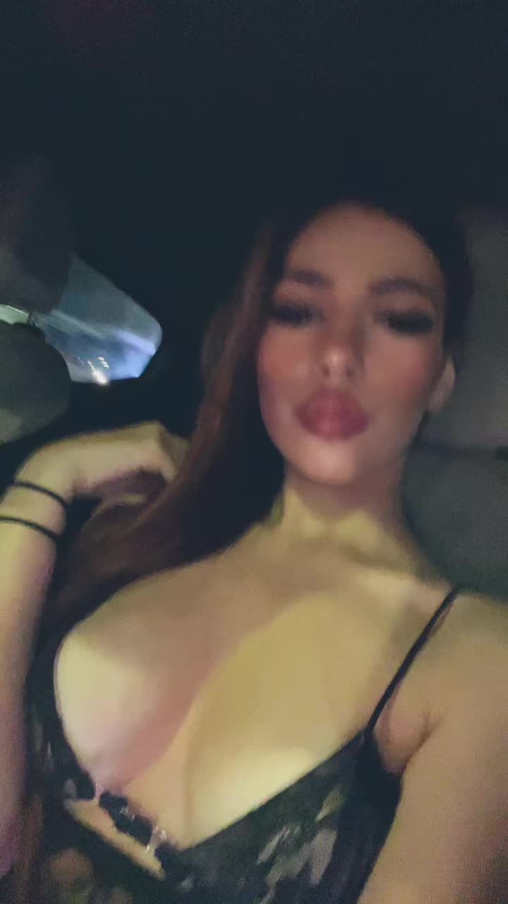 @a red🥰🍒🍒