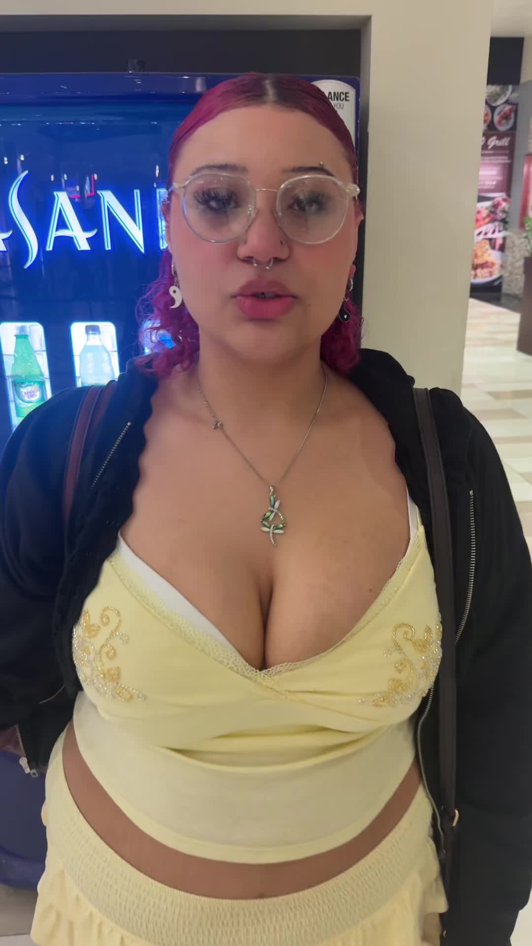 @𝐓𝐢𝐚🐇