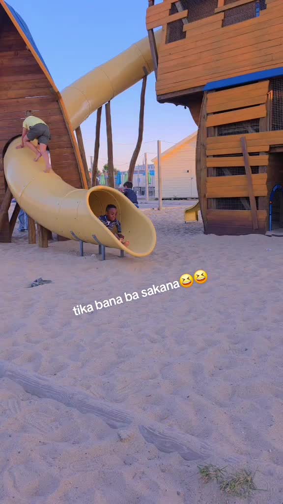 @mama_laylay