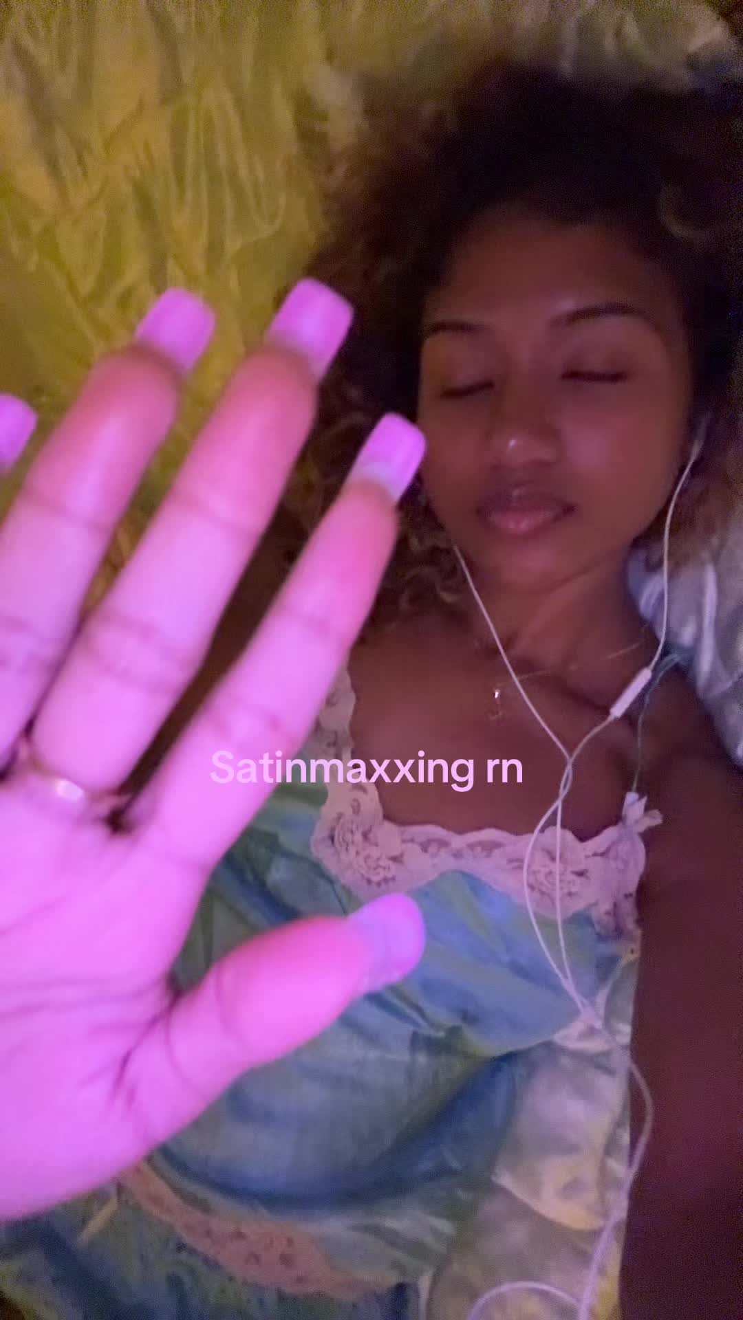 @mandycharm
