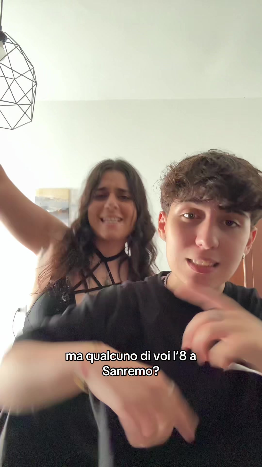 @Laura🌻💛