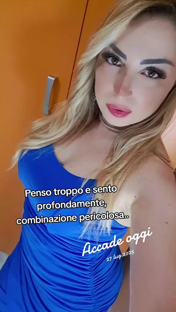 @Fabiana • Ti segue