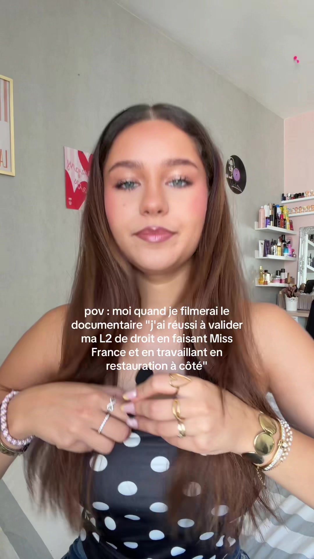 @YNÈS
