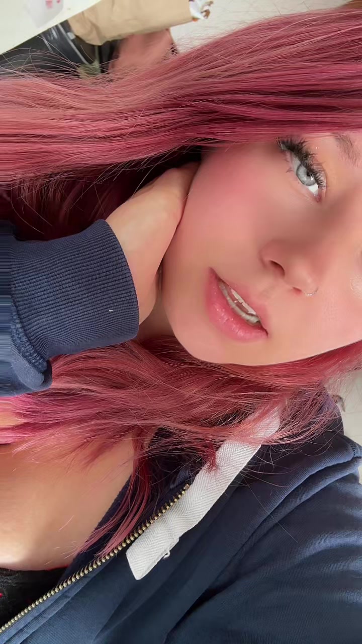 @blaueseinhorn330