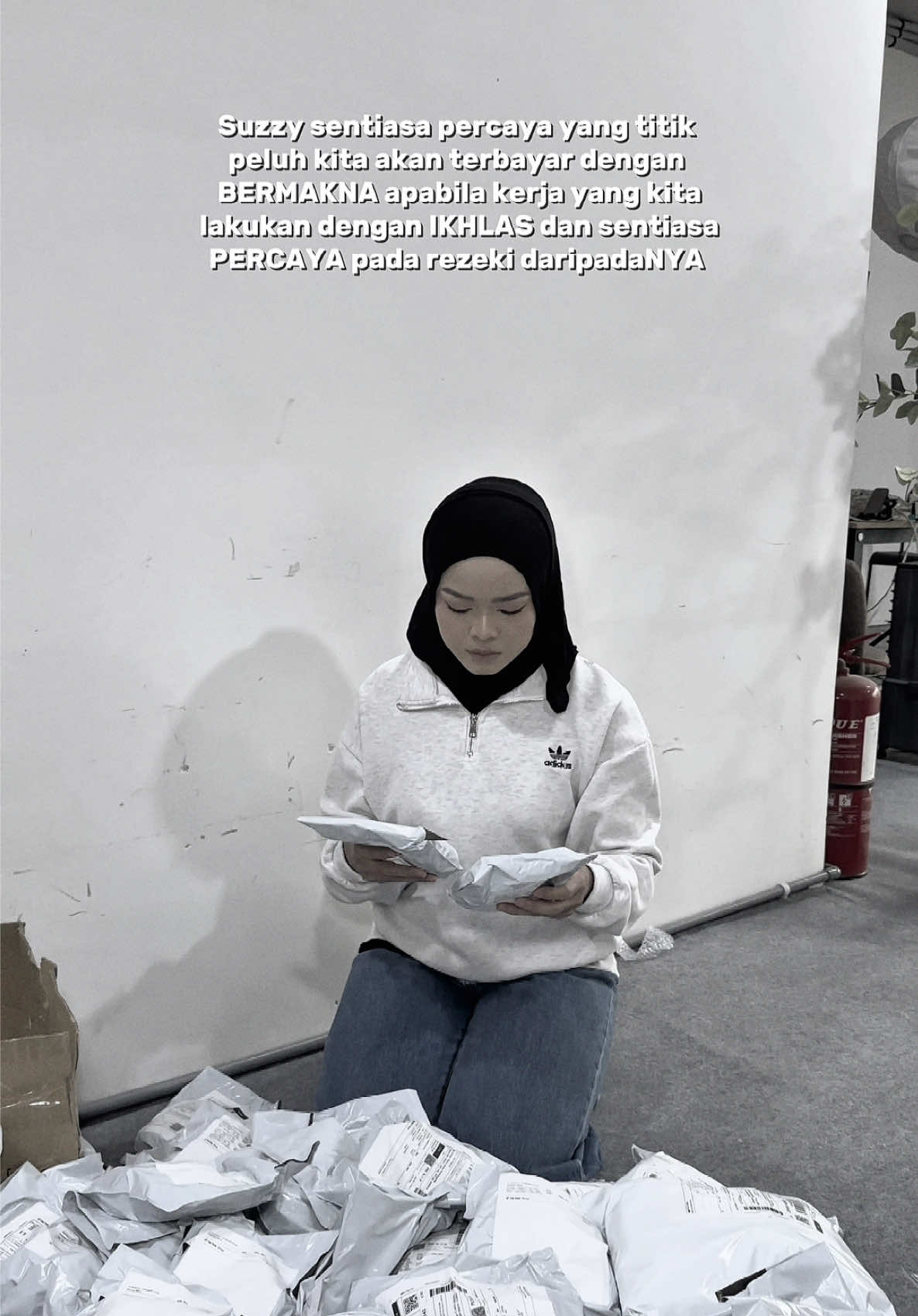 @Suzzy | Founder Lovaa