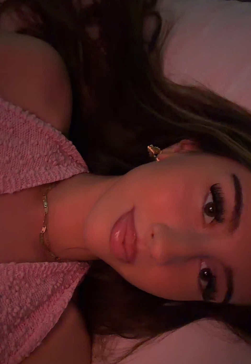 @𝑨𝒅𝒆𝒍𝒊𝒏𝒂