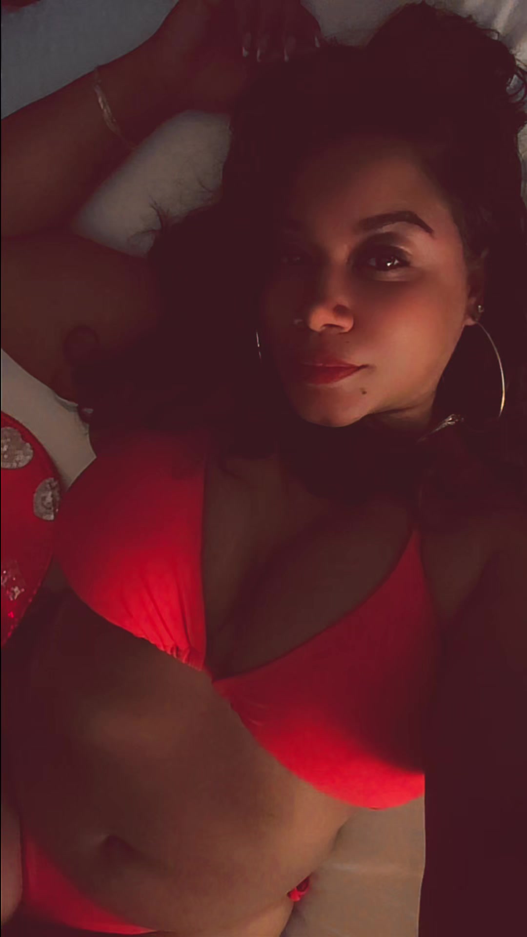 @Alifethatglitters