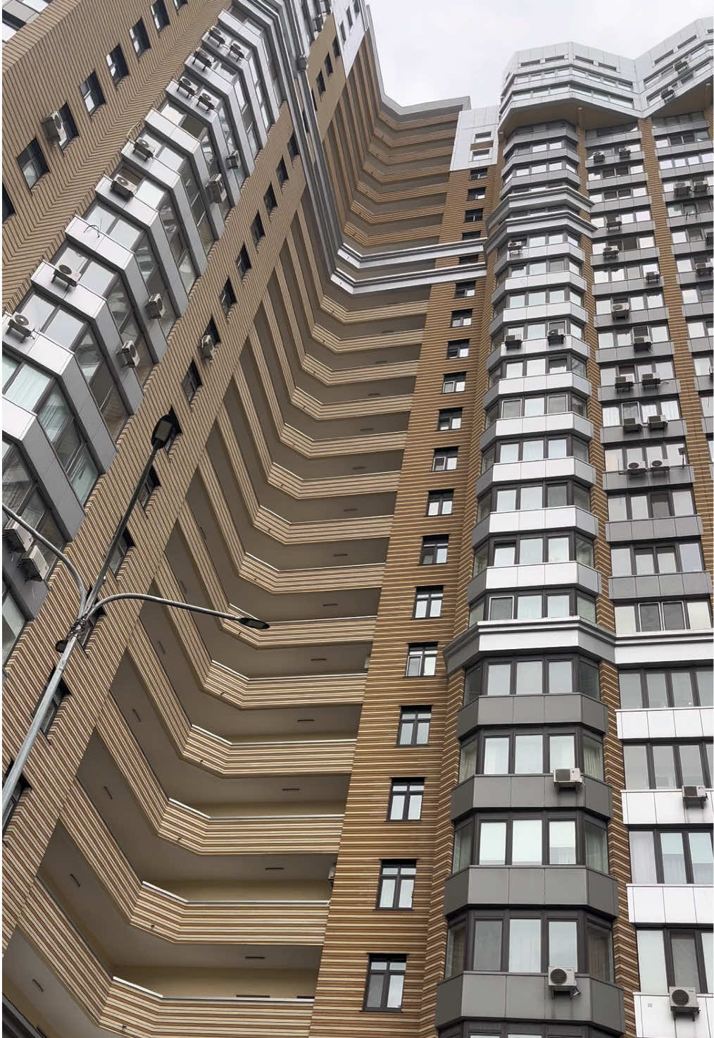 @𝑭𝑳𝑶𝑹𝑬𝑺𝑻