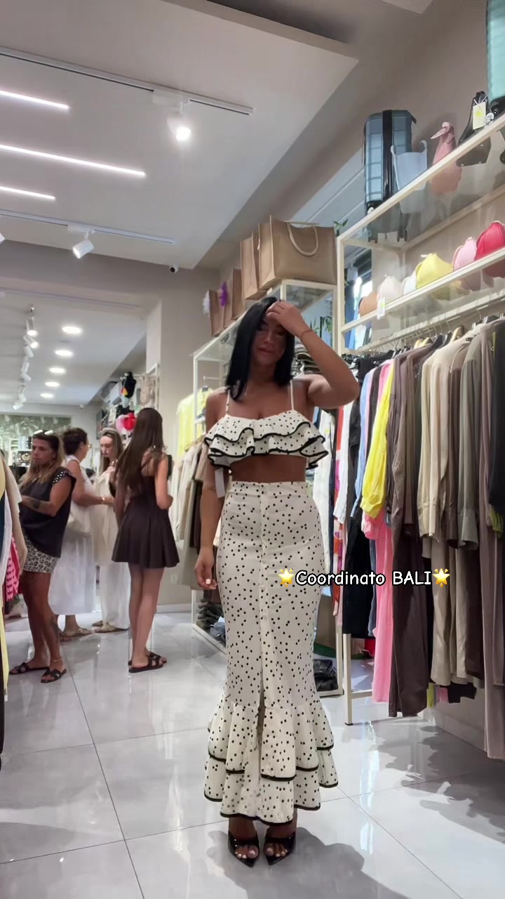 @MariannaCalzatureAbbigliamento