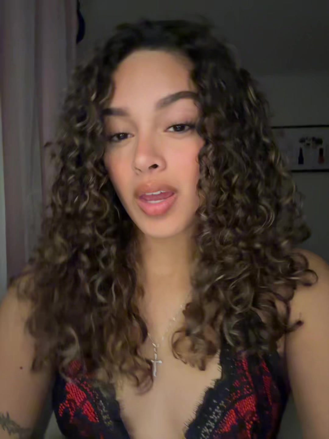 @<3