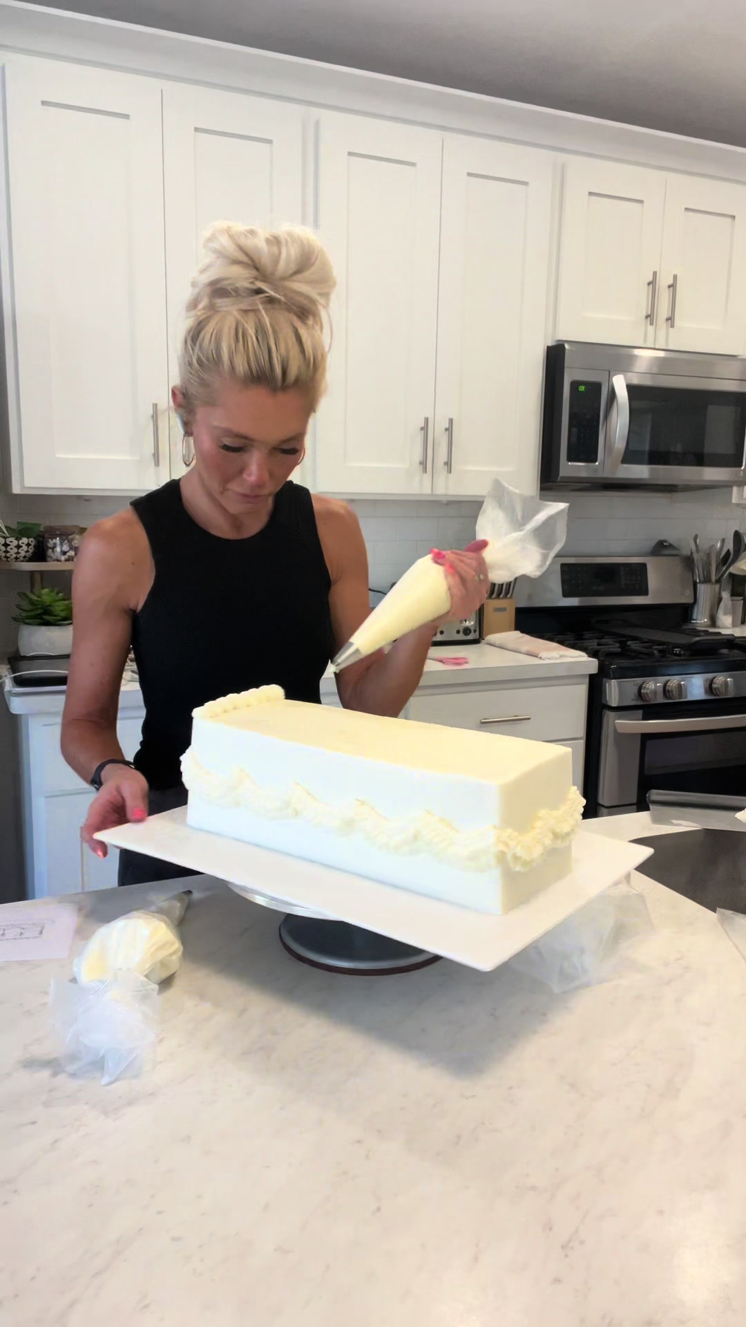 @The Blonde who Bakes