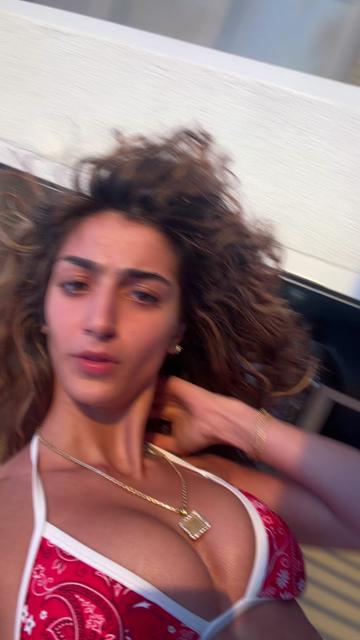@Eva