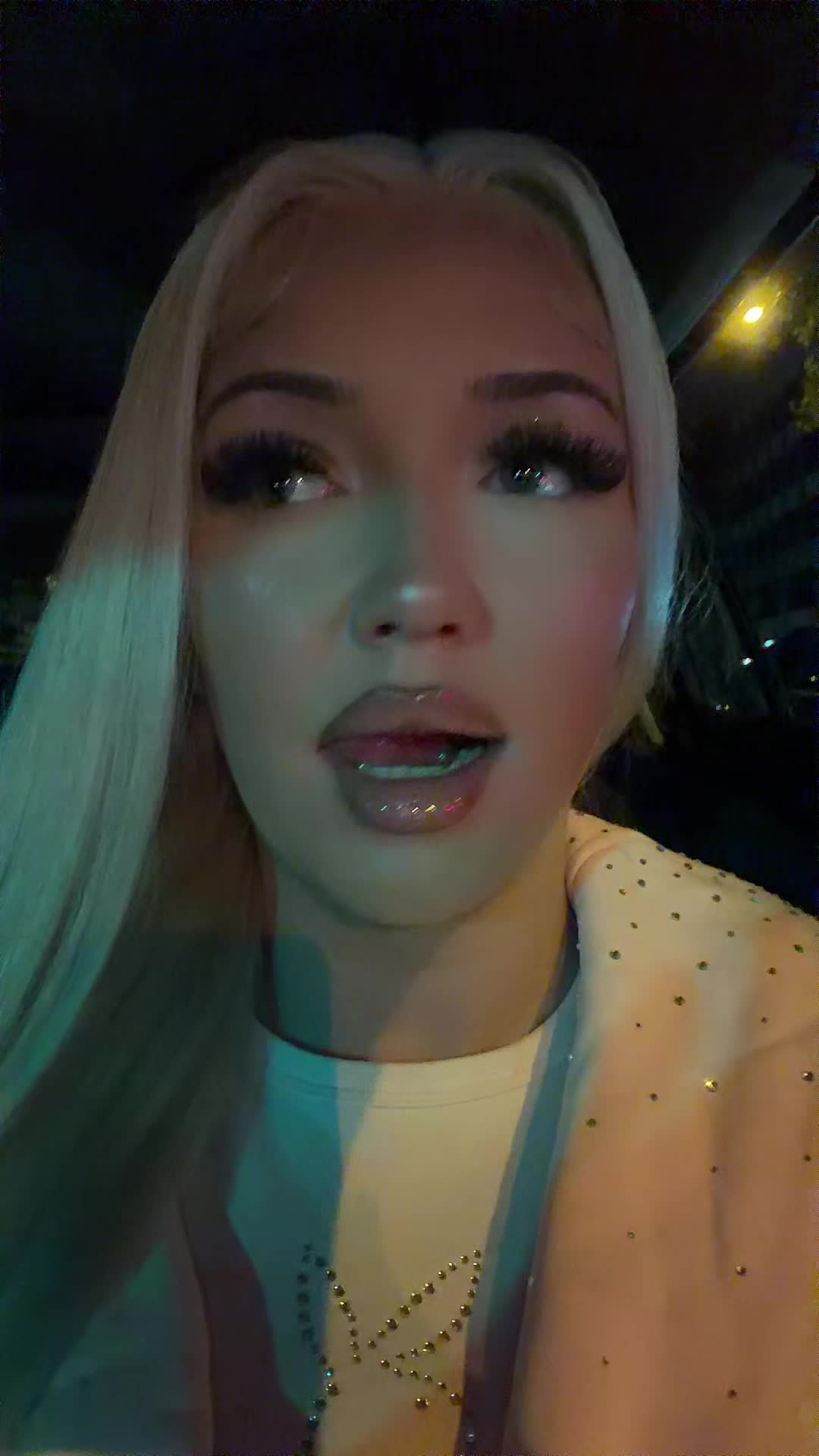 @livalyena