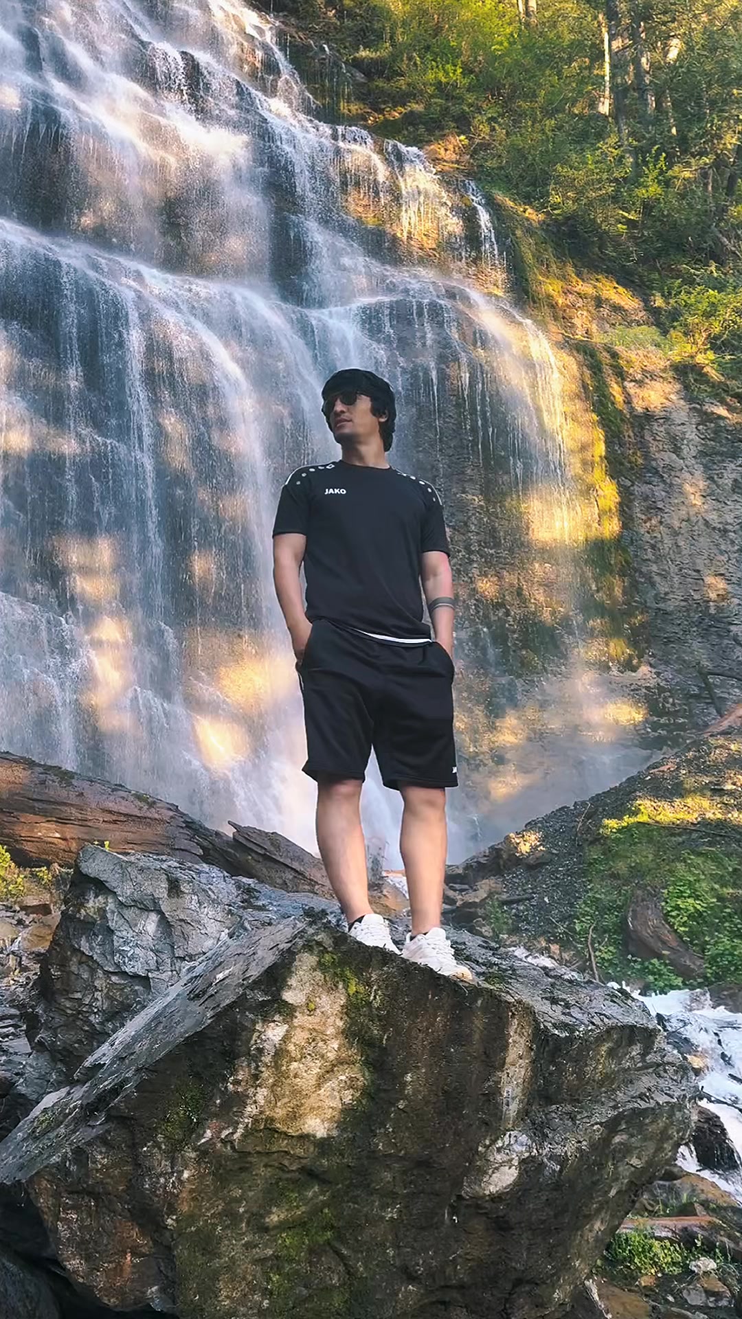 @faiz🇦🇫🇨🇦