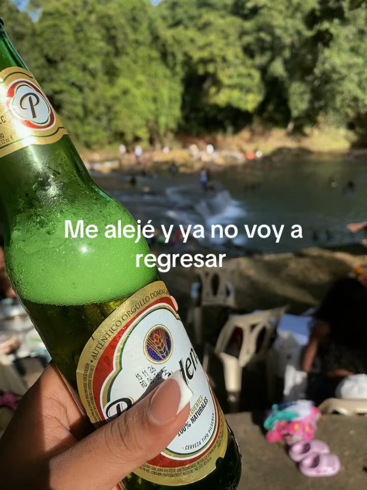 @Anyara_brito