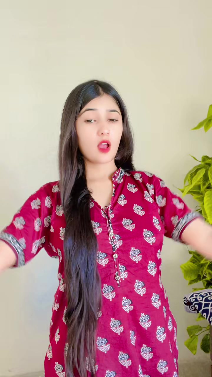 @𝐀𝐟𝐬𝐡𝐚 𝐊𝐡𝐚𝐧