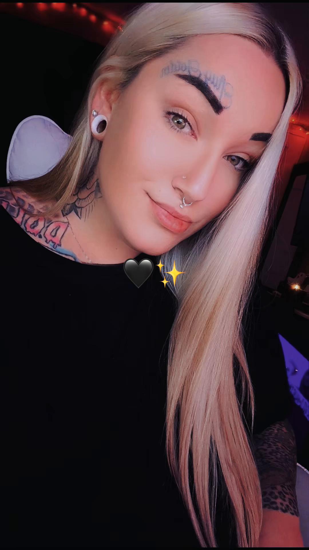 @Daniii