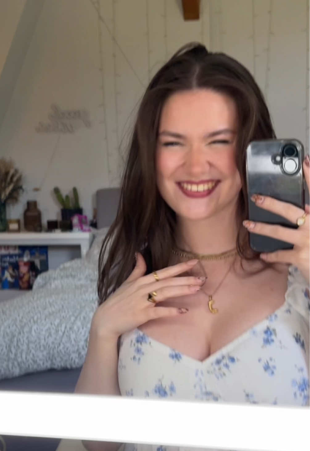 @Johanna_