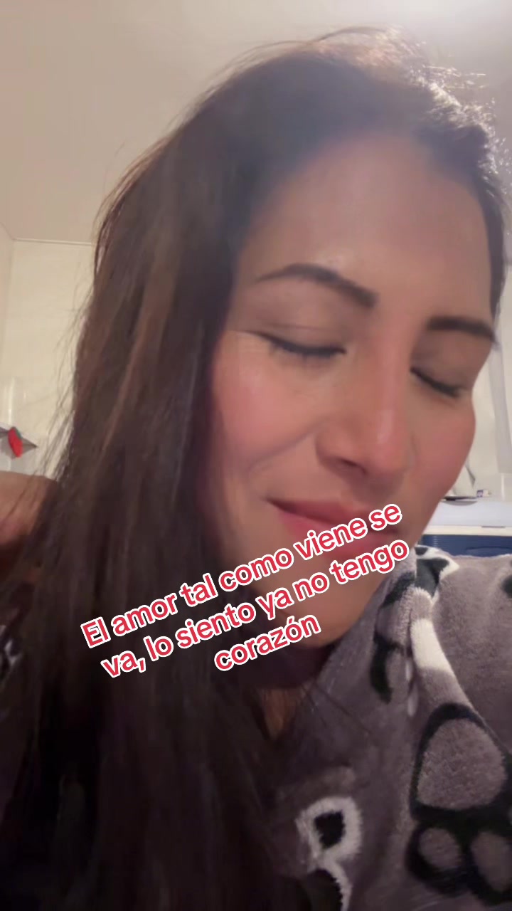 @lucy
