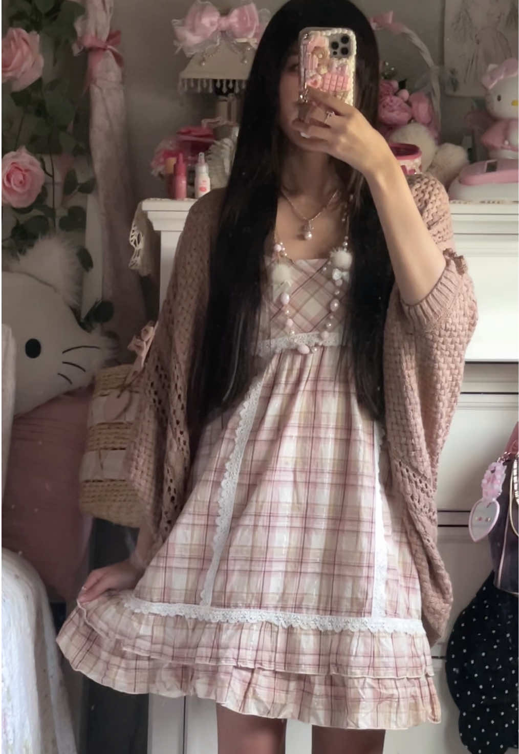 @ପ(๑&bull;ᴗ&bull;๑)ଓ ♡ queenie