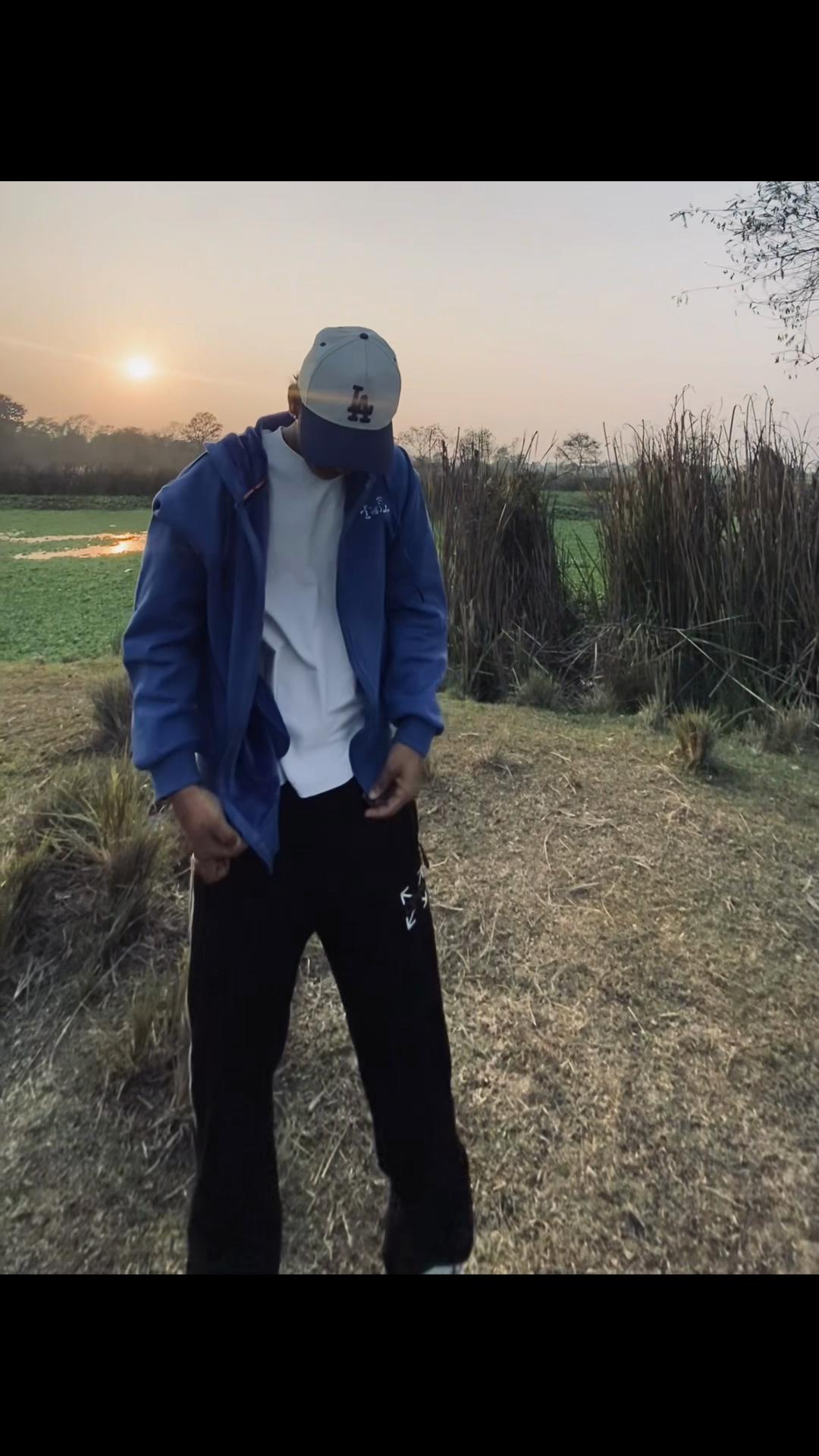 @Aatif Thapa💗🕸