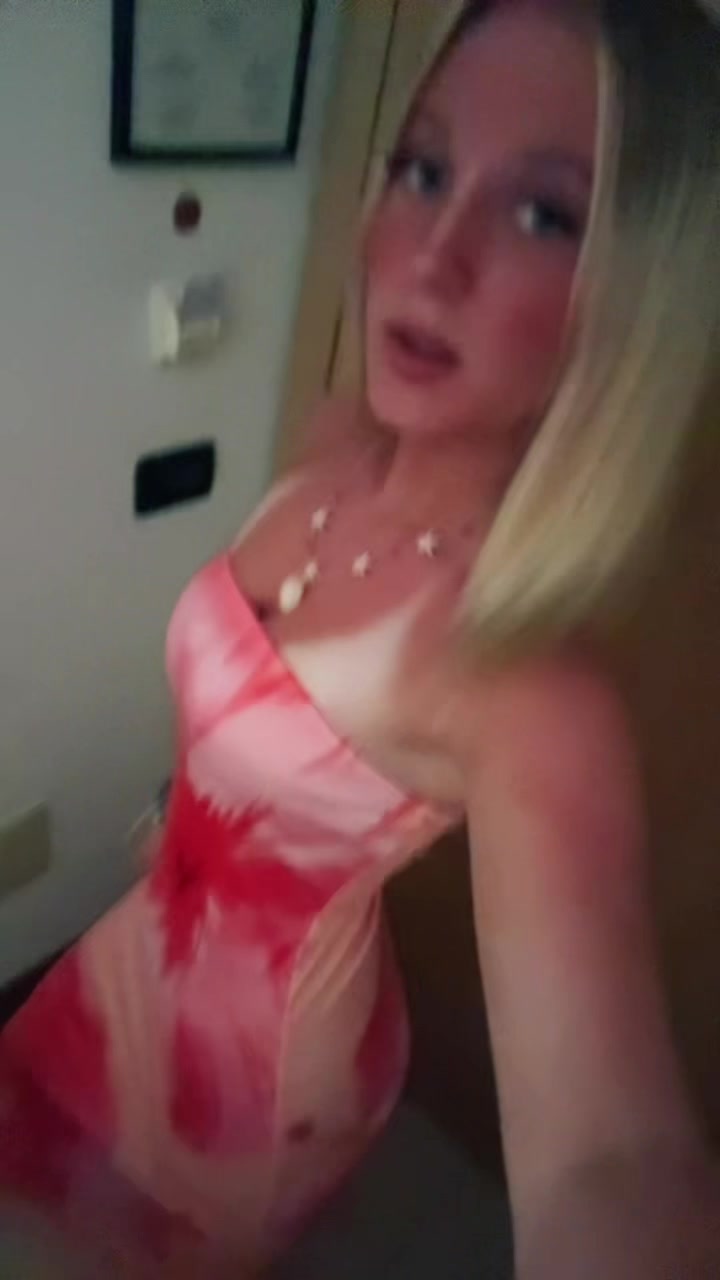 @alexiejanee