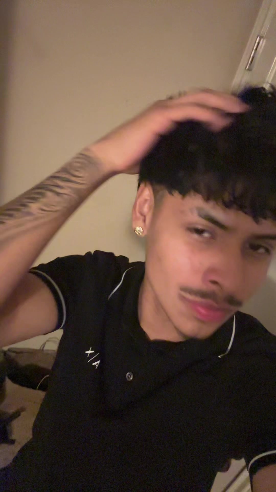@carlos_.12