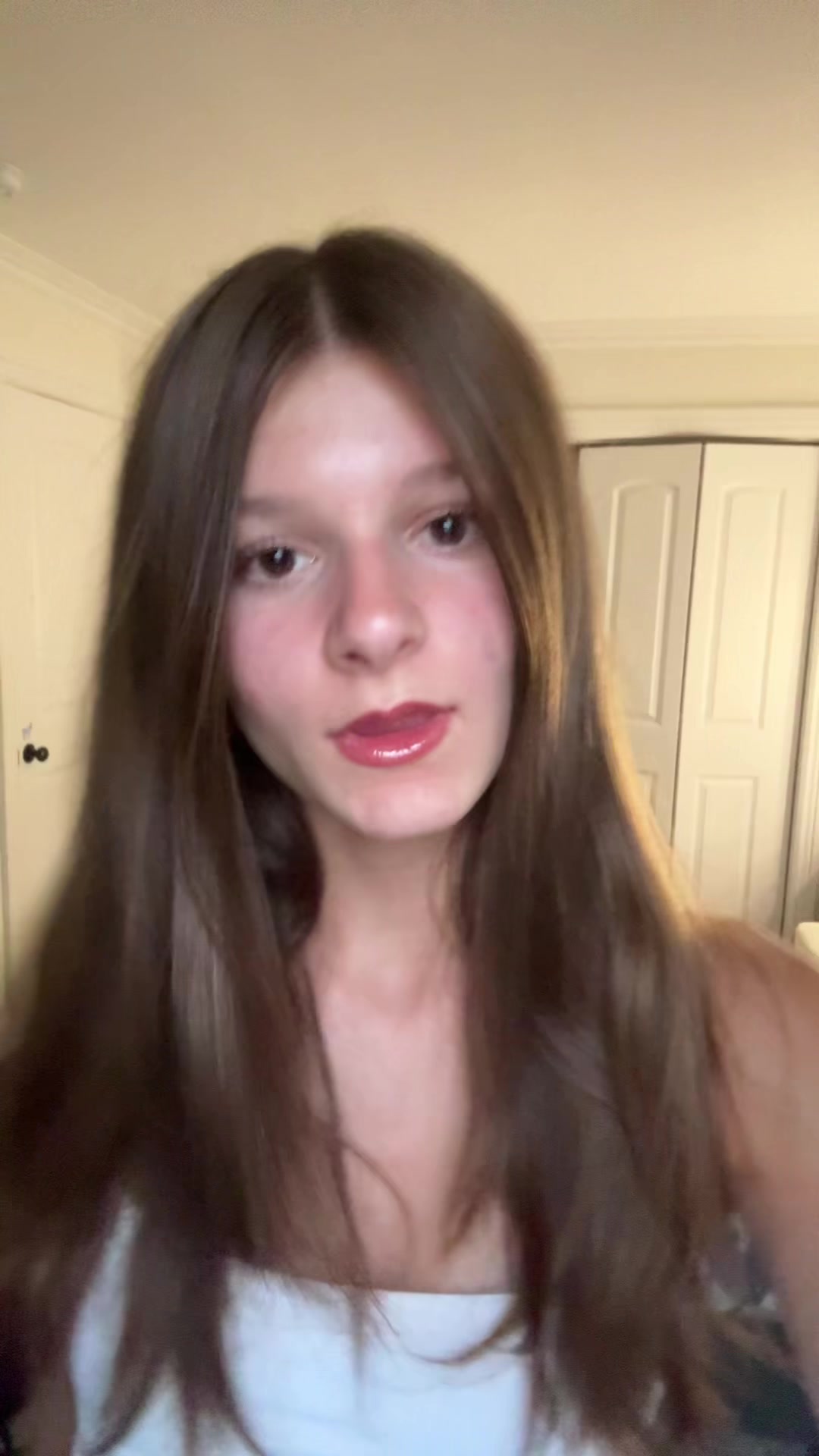 @??