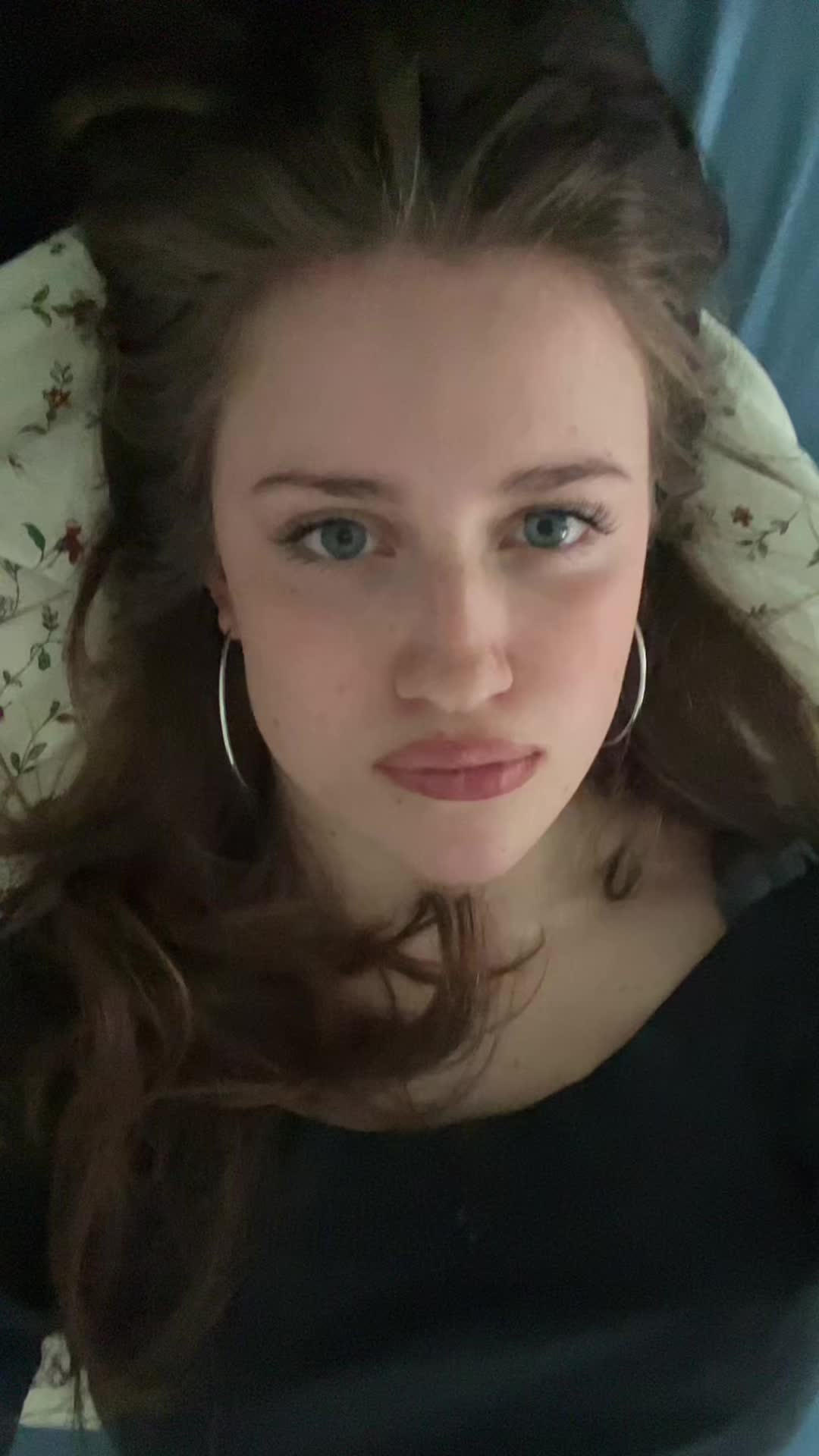 @<3