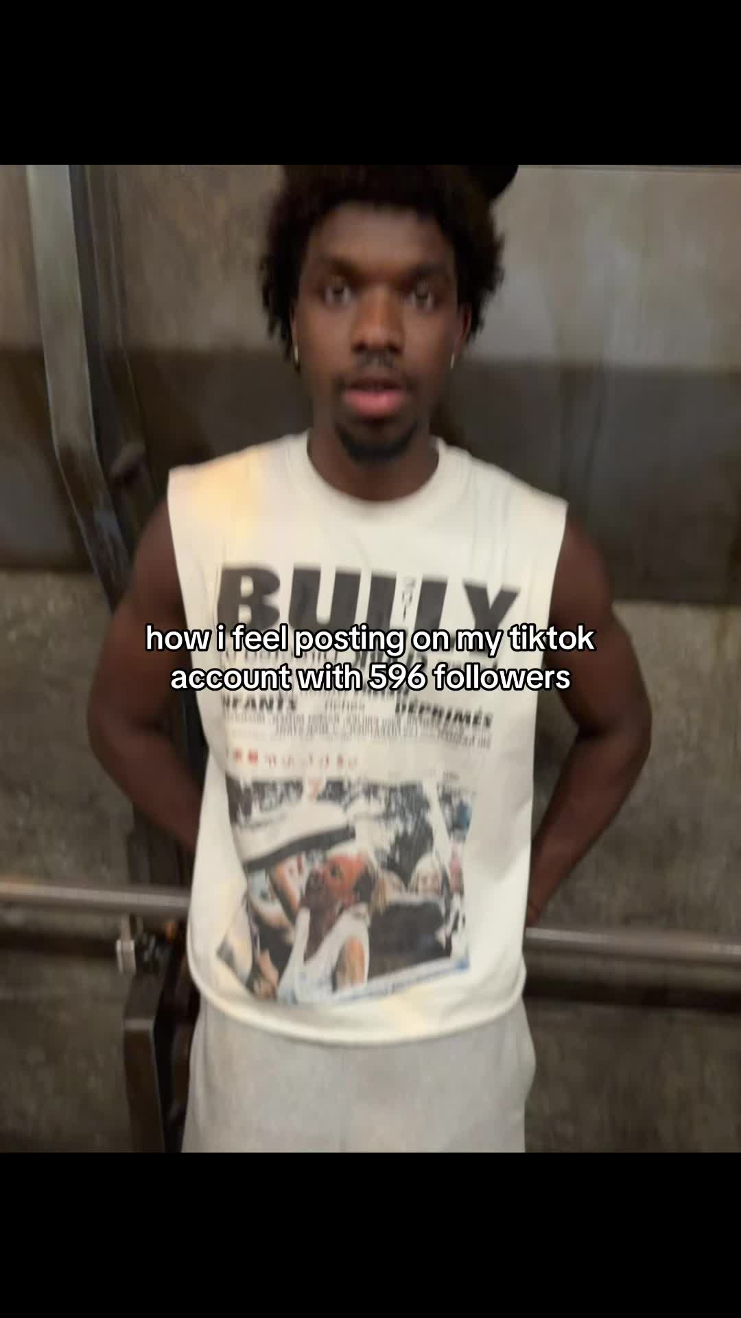 @￼