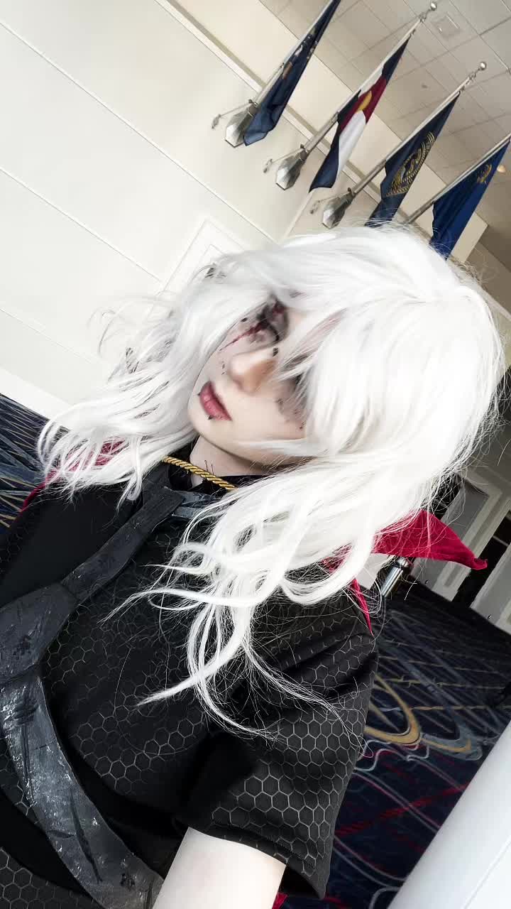 @LunarNoir