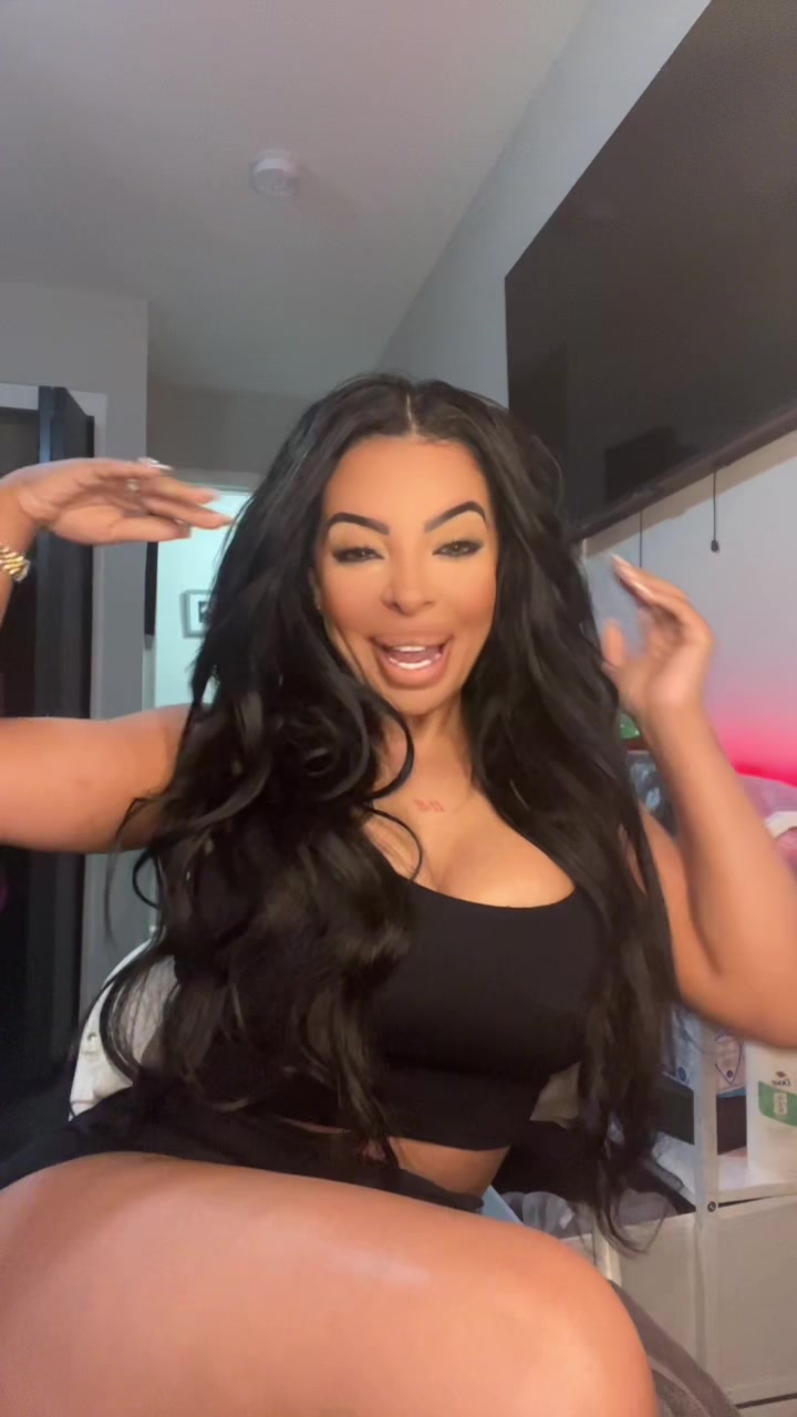 @Brittaniskyee