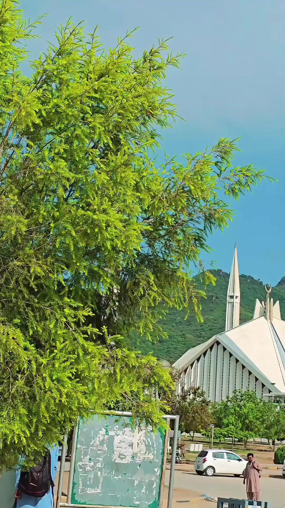 @Only Faisal Masjid ๐