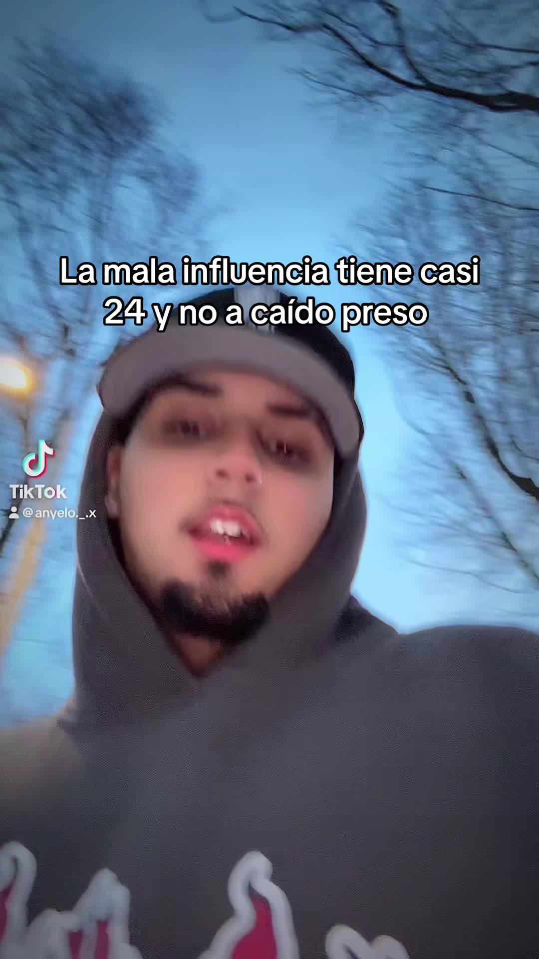 @ANYELO 🌬️🦀