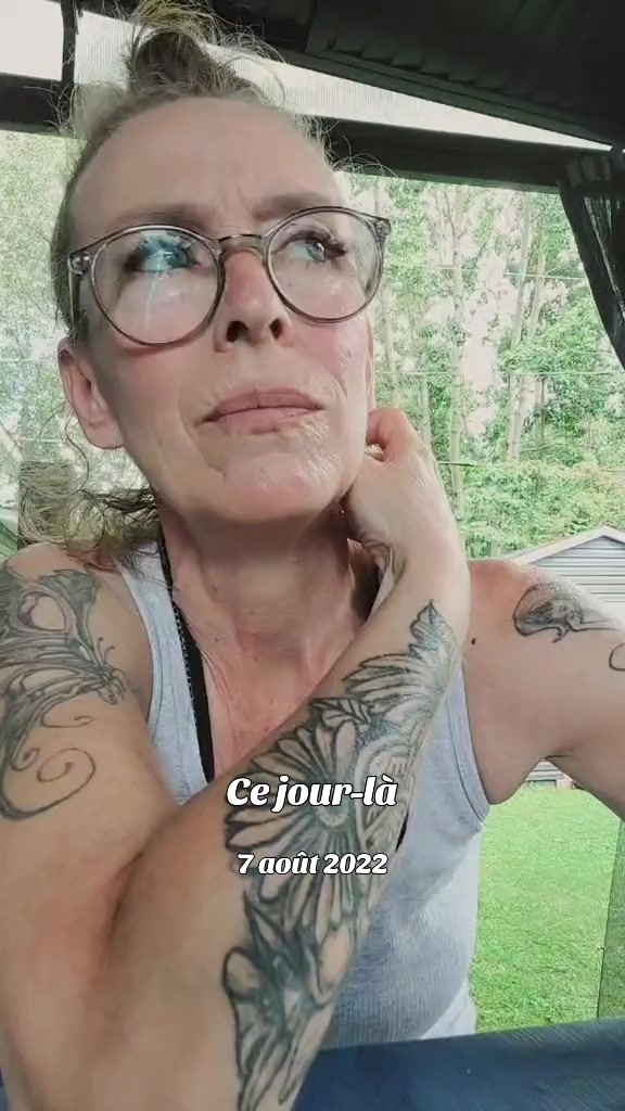 @ladyclau🩶✌️