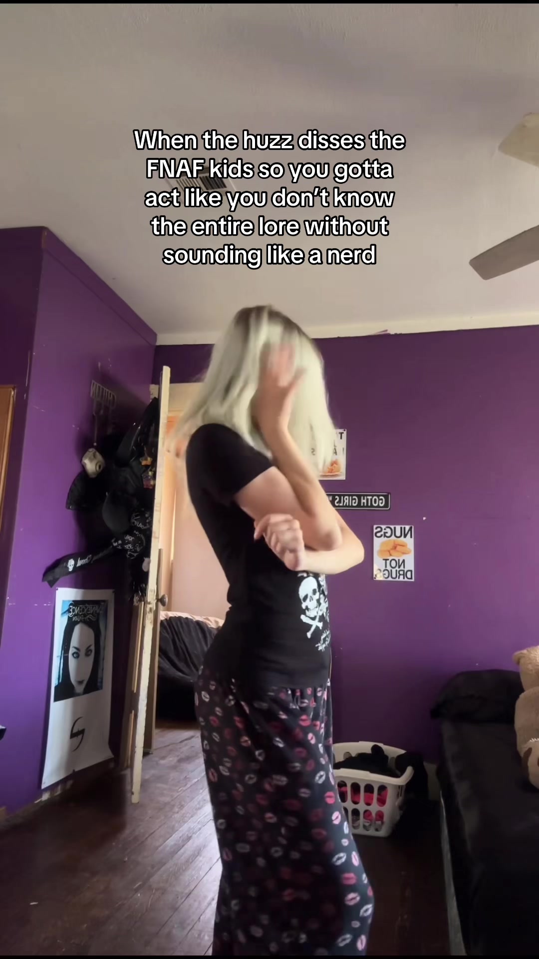 @GothgirlHarls