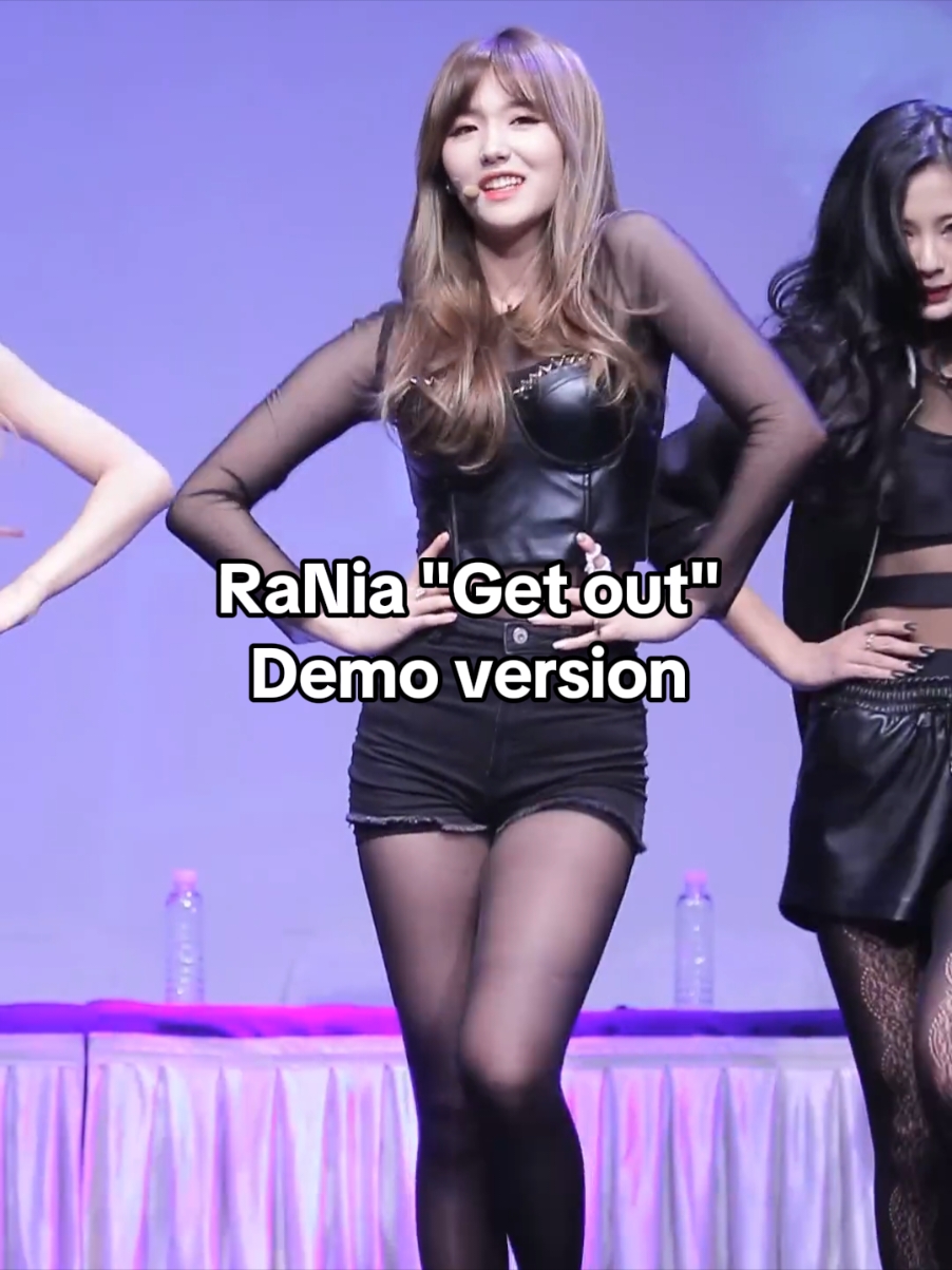 @Rania stan