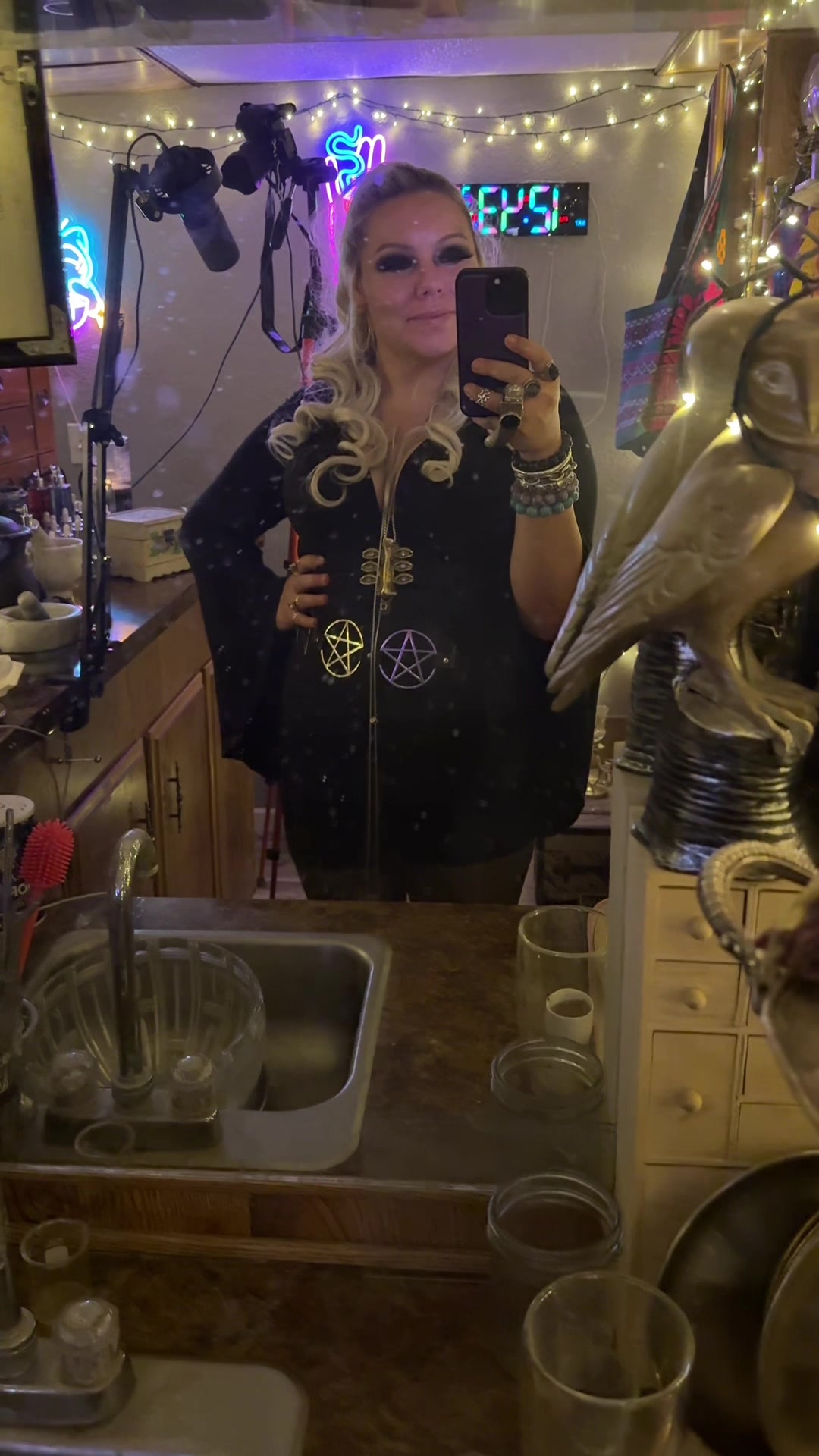 @Bruja Perfume Lab