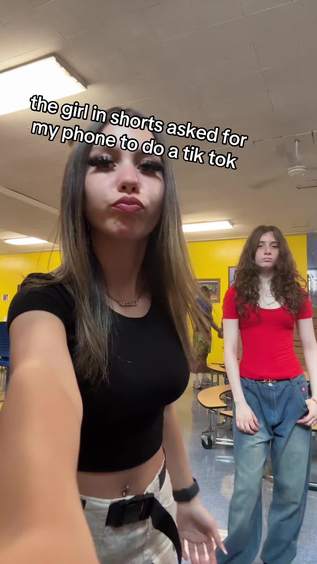 @qh0st1n