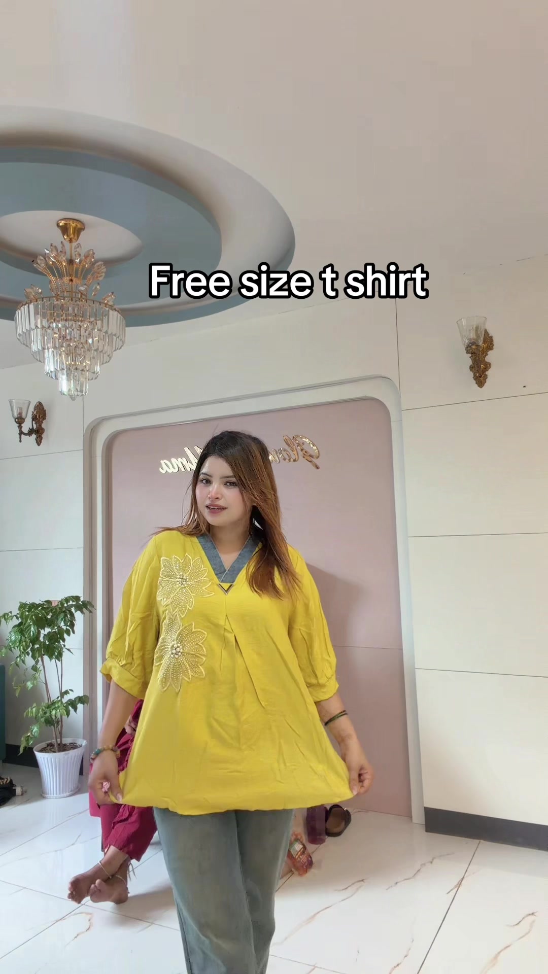 @ANUSHKA💫❤️😘